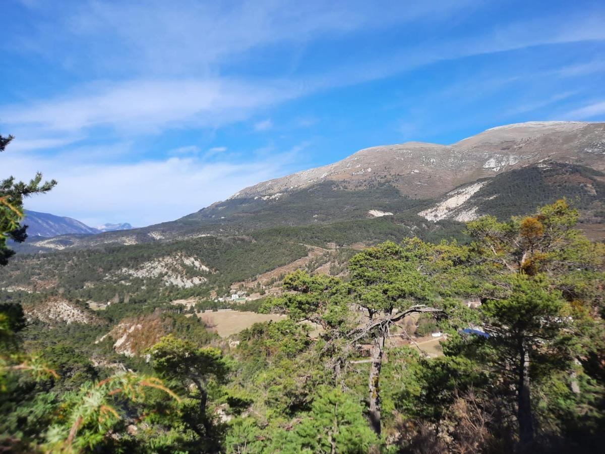 Gite La Mountagna Peyroules Eksteriør billede